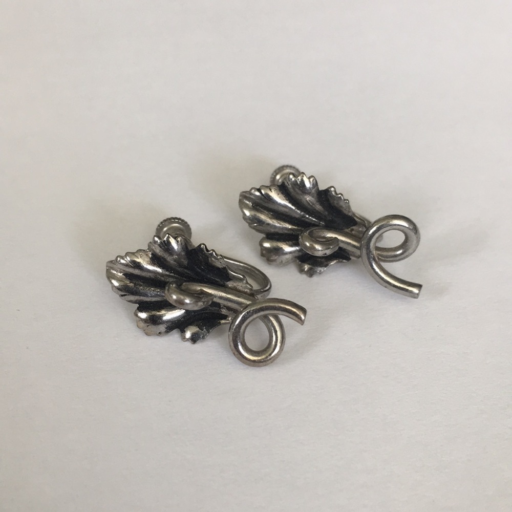 Vintage Silver Floral Screwback Earrings